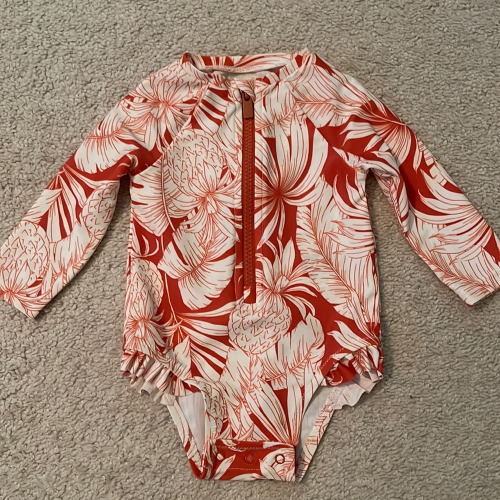 NWOT Old Navy Baby Girl One Piece Rash Guard Swimsuit 3-6MO